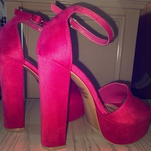 Fuchsia heels